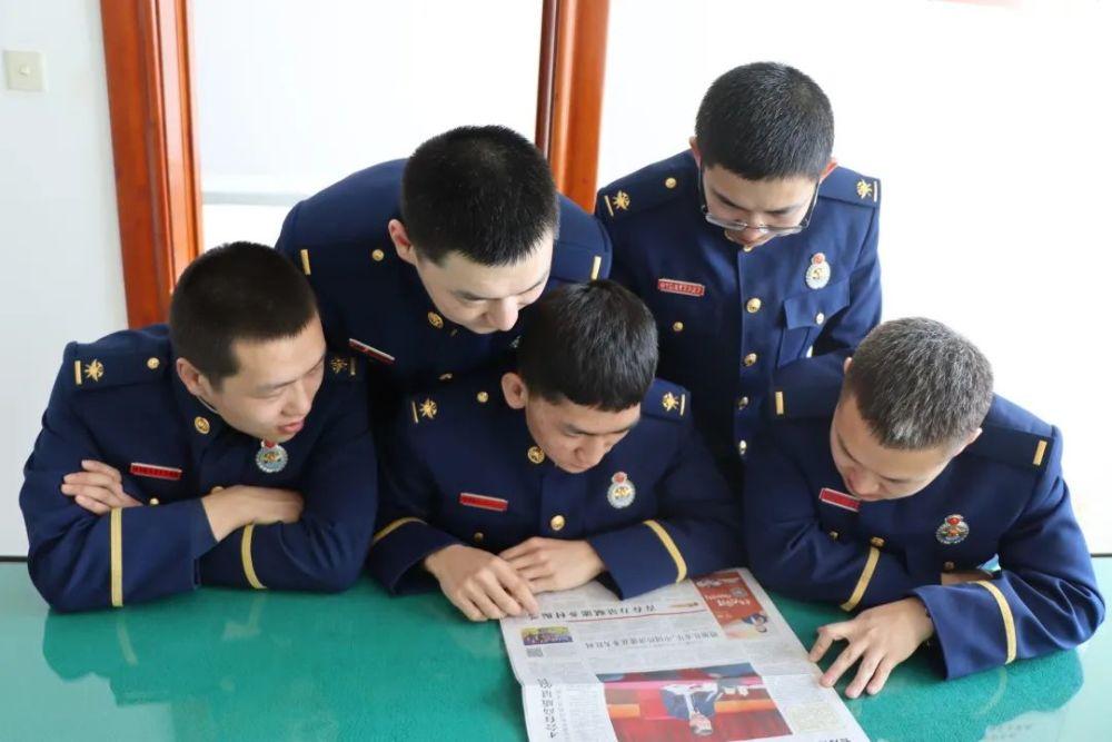 奇形怪状